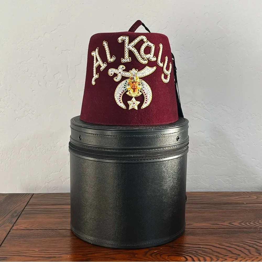 VINTAGE AL KALY SHRINERS FEZ HAT WITH RHINESTONES & SCIMITAR EMBLEM